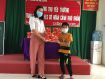 Trường tiểu học Cự Khê trao quà trung thu cho những học sinh có hoàn cảnh khó khăn năm 2021