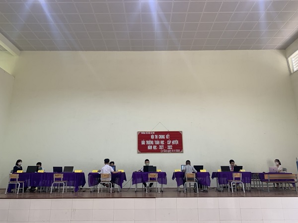 Ảnh thi đấu trường toán học