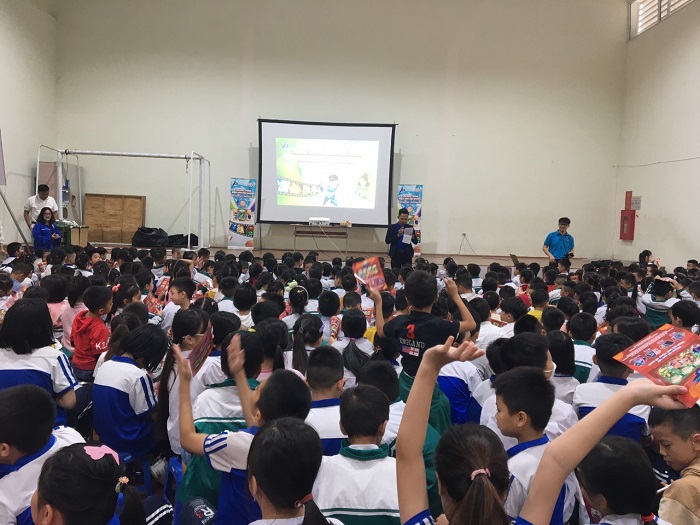 Sáng Ngày 13/10/2022. Học  sinh toàn trường xem các bộ phim về lịch sử và phòng chống bạo lực học đường, phòng chống đuối nước, bảo vệ môi trường, tai nạn thương tích, an toàn gia thông, và những thói quen tốt năm học 2022-2023